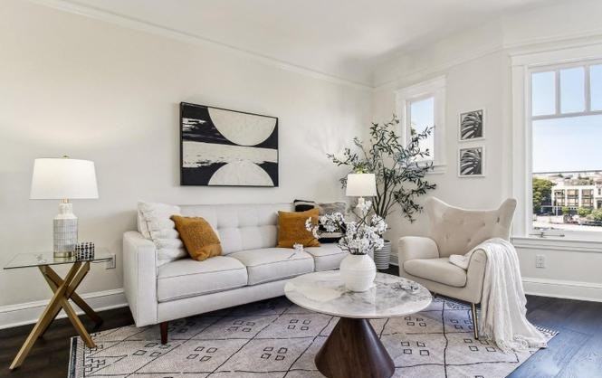 1235 Oak St - Photo 4 of 35