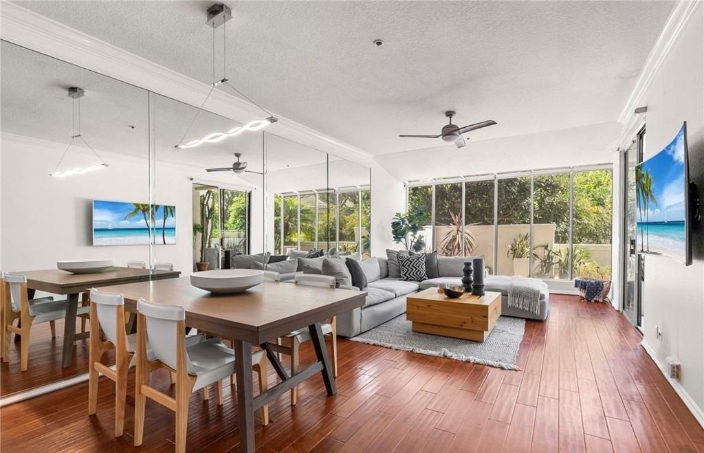 230 Lille Ln - Photo 4 of 34