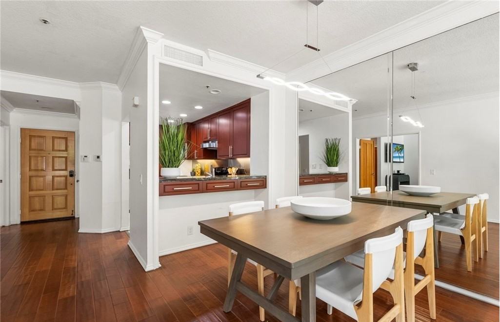 230 Lille Ln - Photo 6 of 34