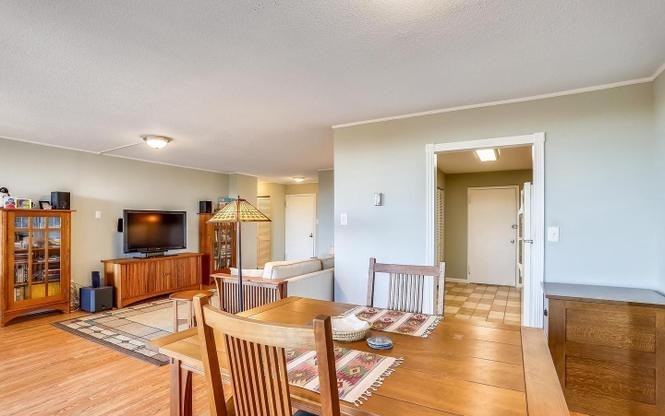 6100 Westchester Park Dr - Photo 3 of 18