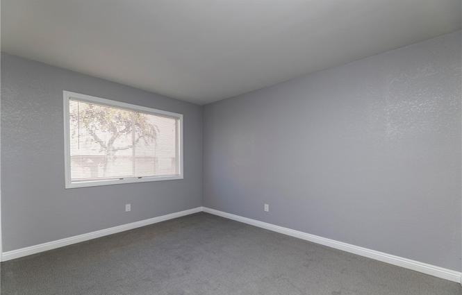 16009 Pioneer Blvd - Photo 7 of 18