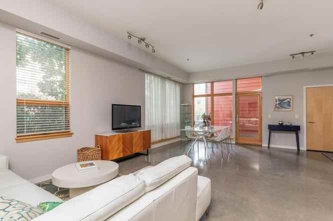 490 Temperance St - Photo 5 of 21