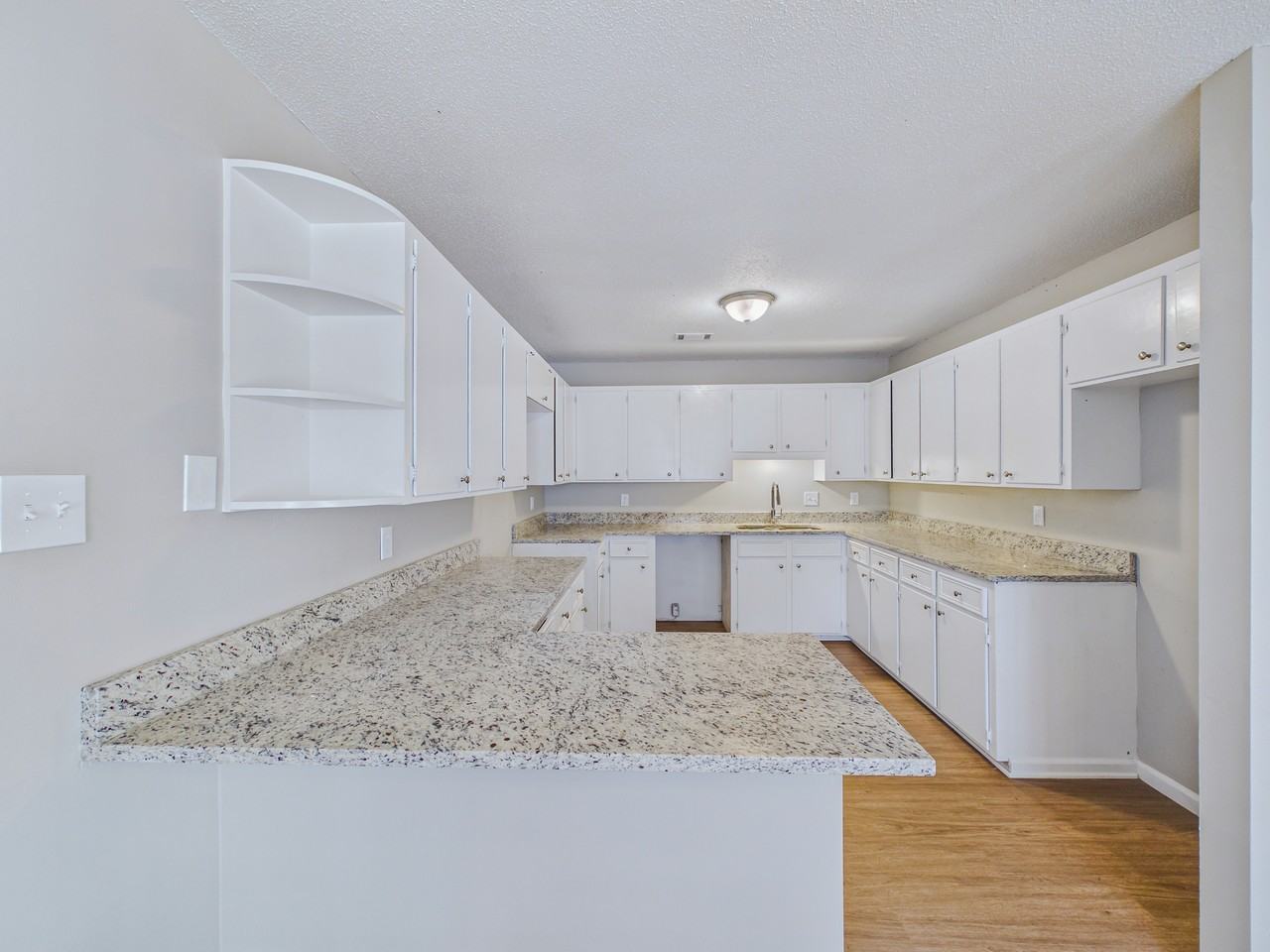 12420 Timber Bend Dr - Photo 7 of 20