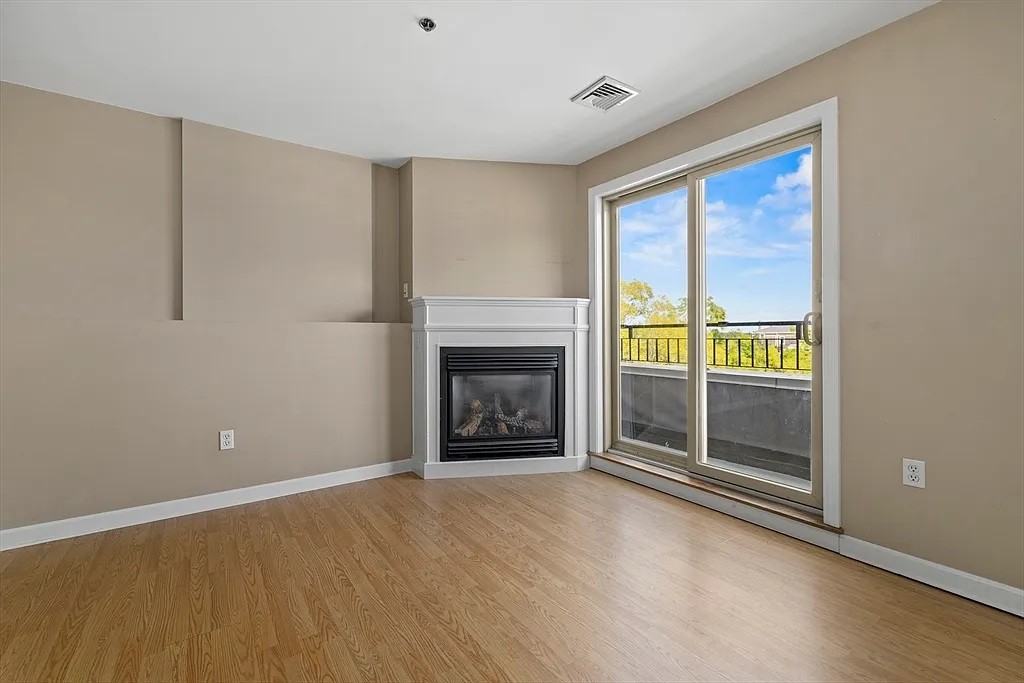 145 Union St - Photo 3 of 3