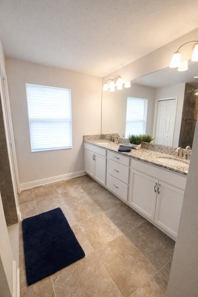 3723 N Chandler Dr - Photo 7 of 31