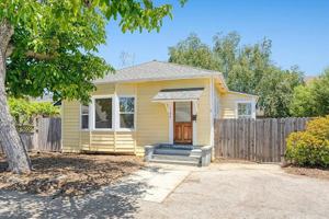 featured image of 113 Fairbanks St