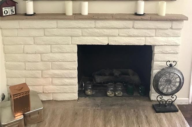 4754 Roosevelt St - Photo 5 of 12