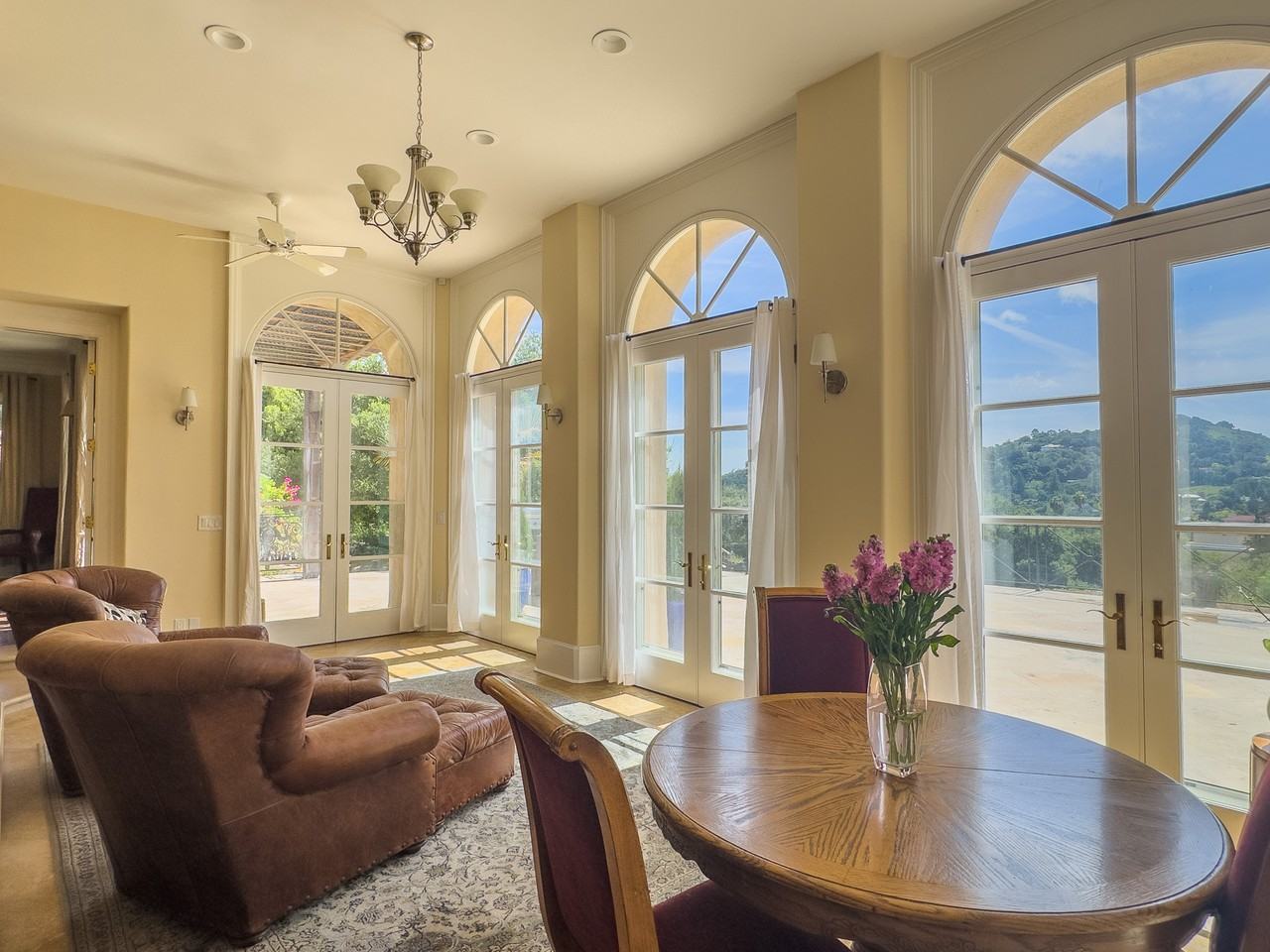 22040 Mount Eden Rd - Photo 7 of 37