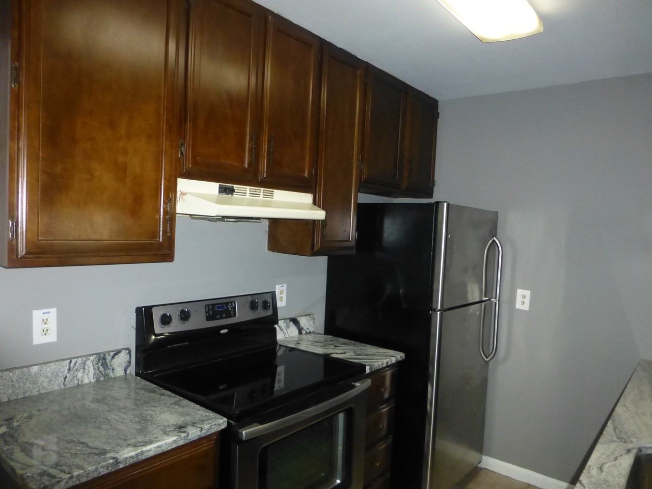 3203 W Tacon St #B - Photo 7 of 13