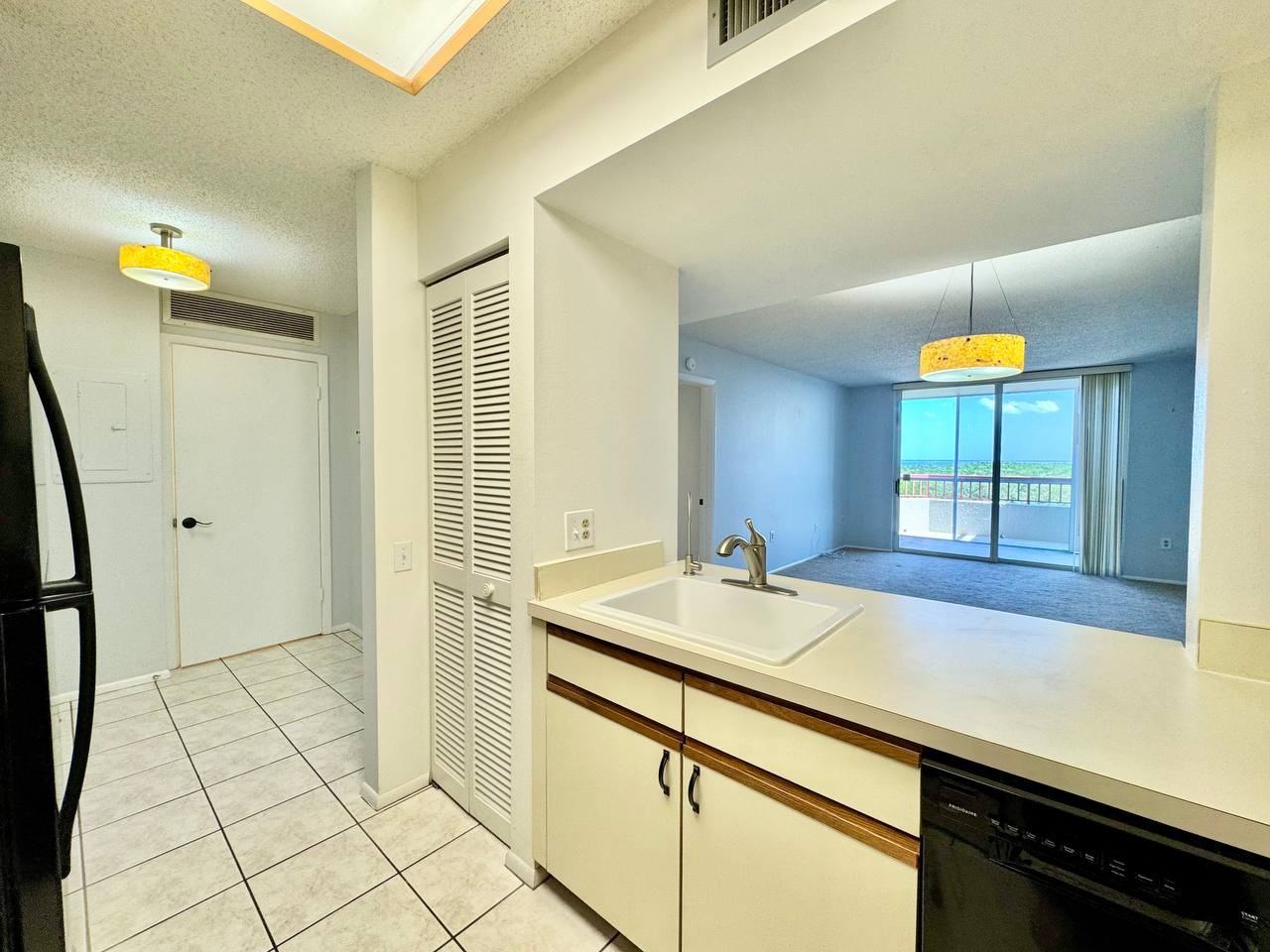 2333 Feather Sound Dr - Photo 4 of 37