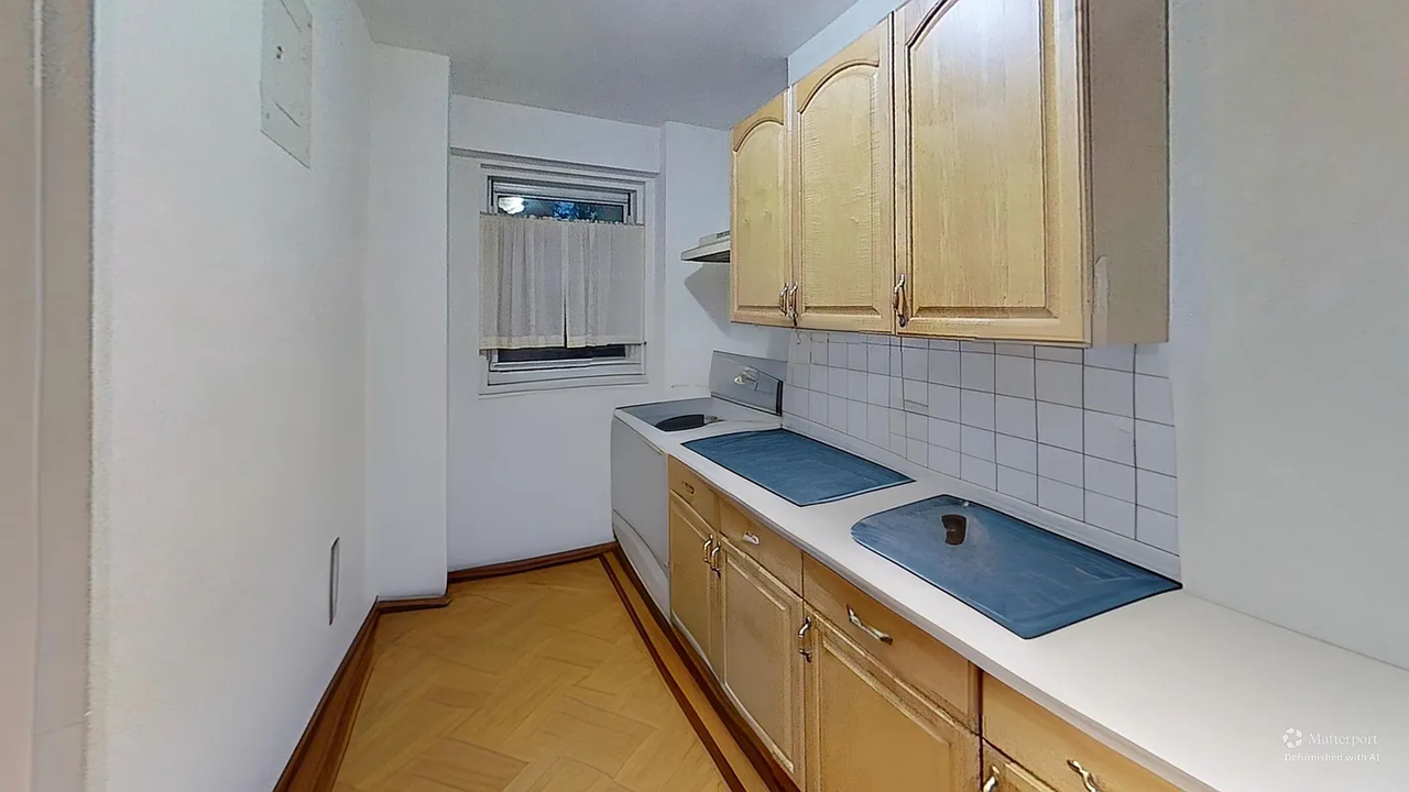 122 Ashland Pl - Photo 3 of 7