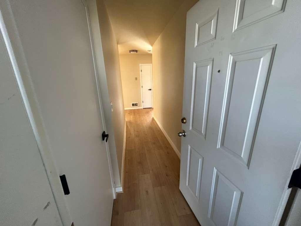903 Evergreen Dr - Photo 2 of 8