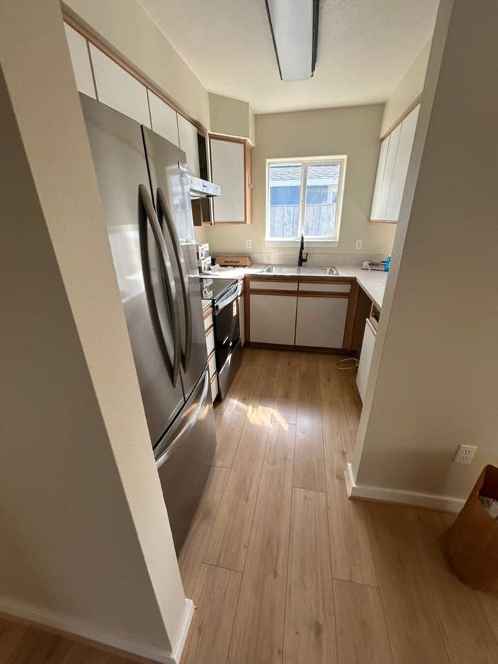 3402 Domingo Ct - Photo 3 of 7