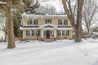 939 Stuart Dr - Photo 1 of 1