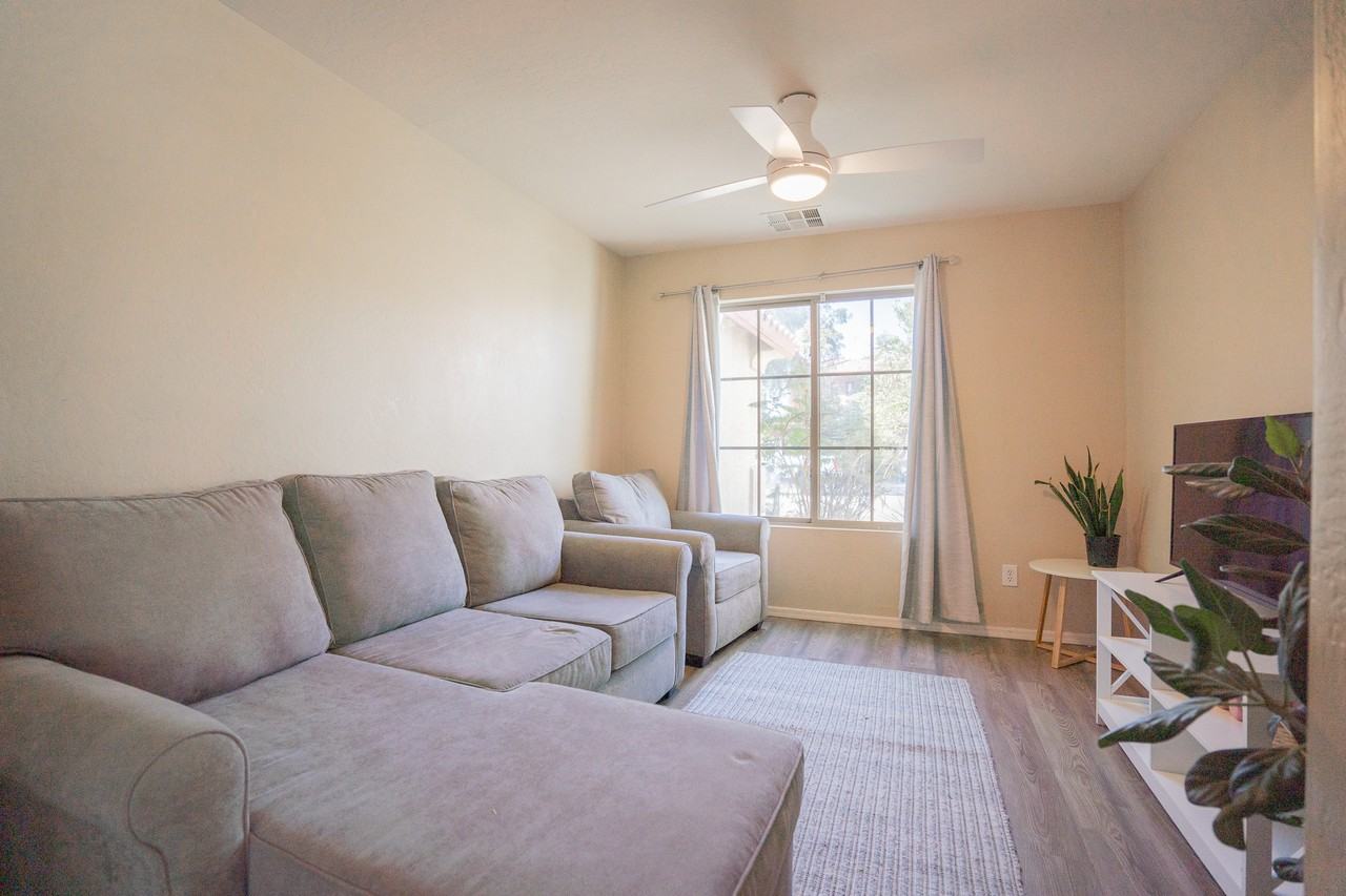 15160 W Smokey Dr - Photo 7 of 25