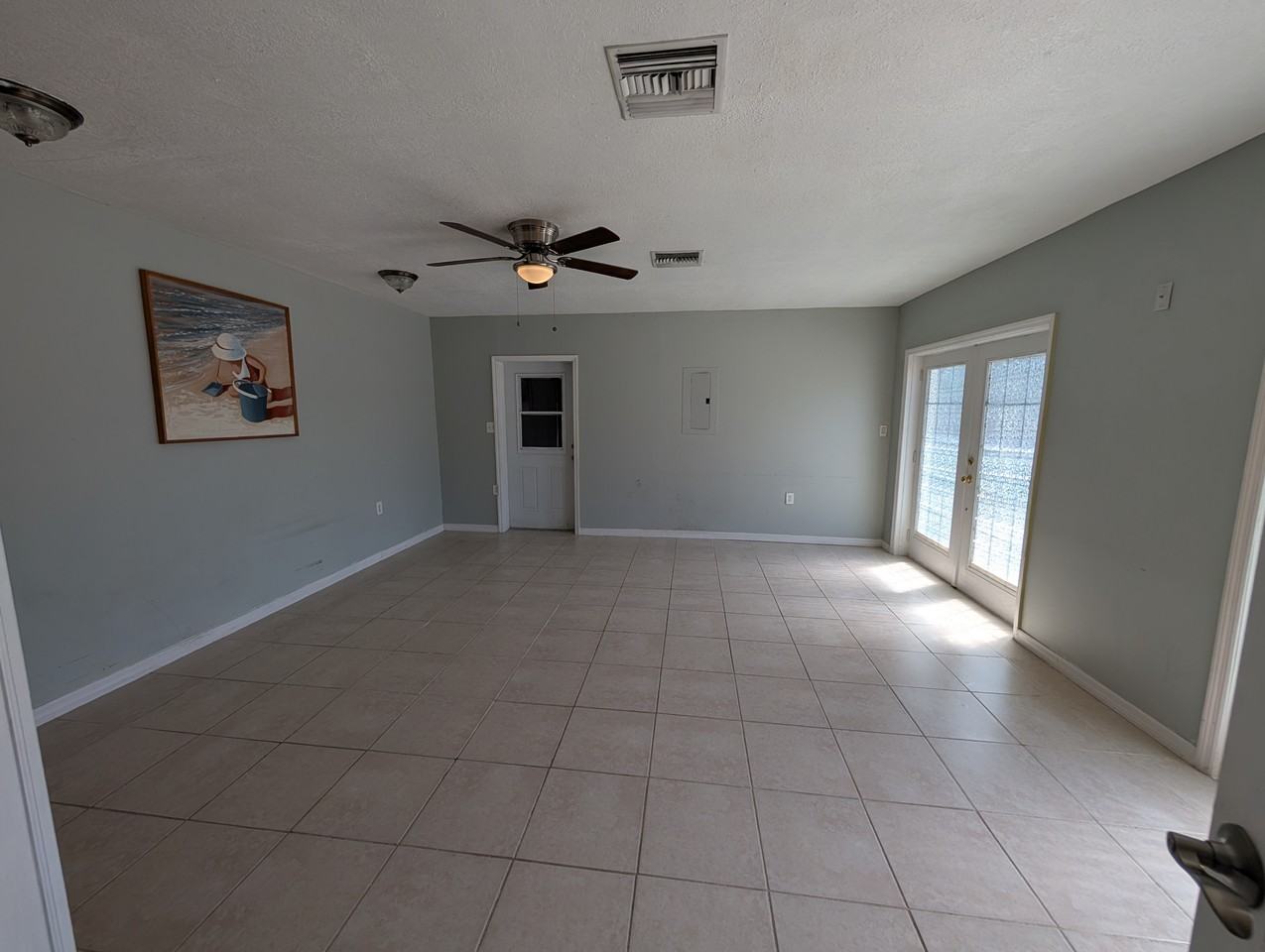 6947 Bottle Brush Dr - Photo 3 of 30