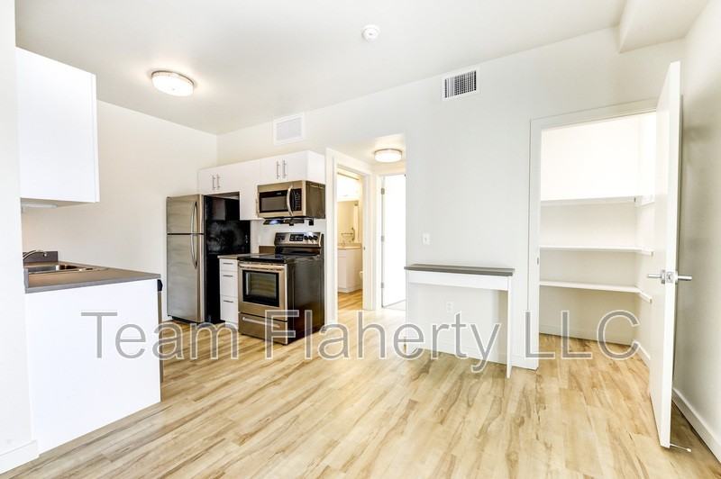 1220 Mapleton Ave #204 - Photo 4 of 17