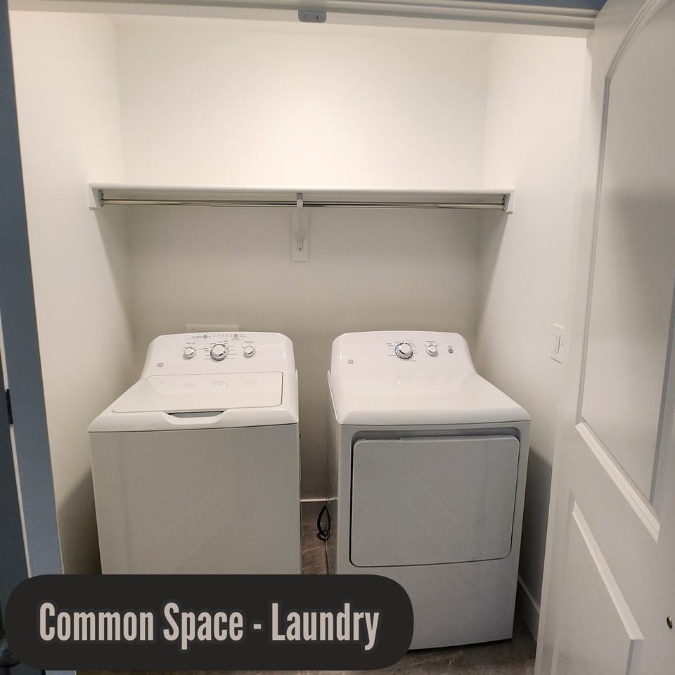 3740 W - Photo 7 of 11