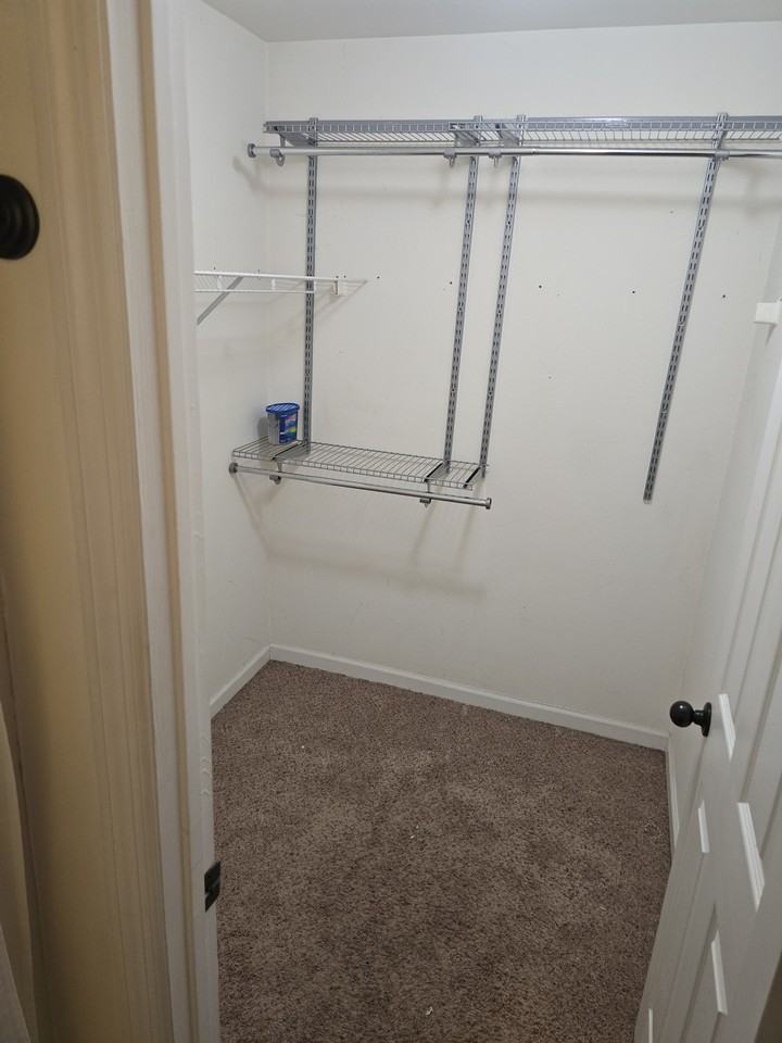 3140 Camelliawood Cir W #NA - Photo 6 of 20