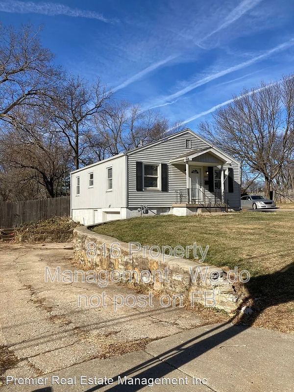 7614 Eby Ave - Photo 3 of 21