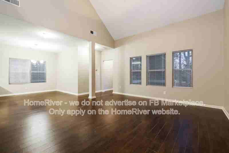 213 Daisy Cir - Photo 2 of 19