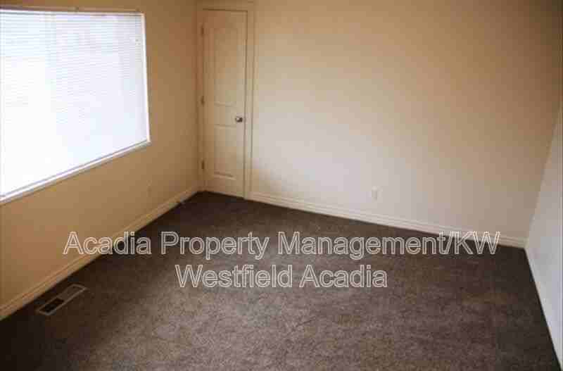 315 E St #2 - Photo 6 of 19