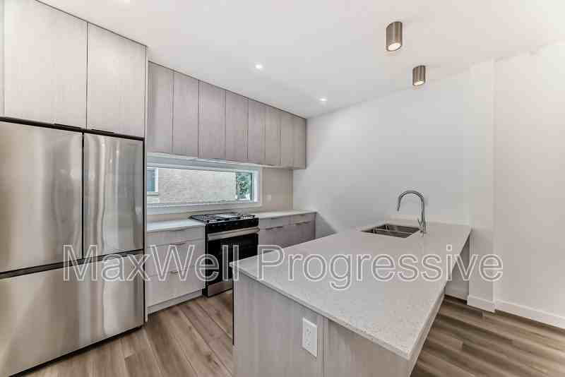 6415 93 St Nw #MAIN - Photo 7 of 35