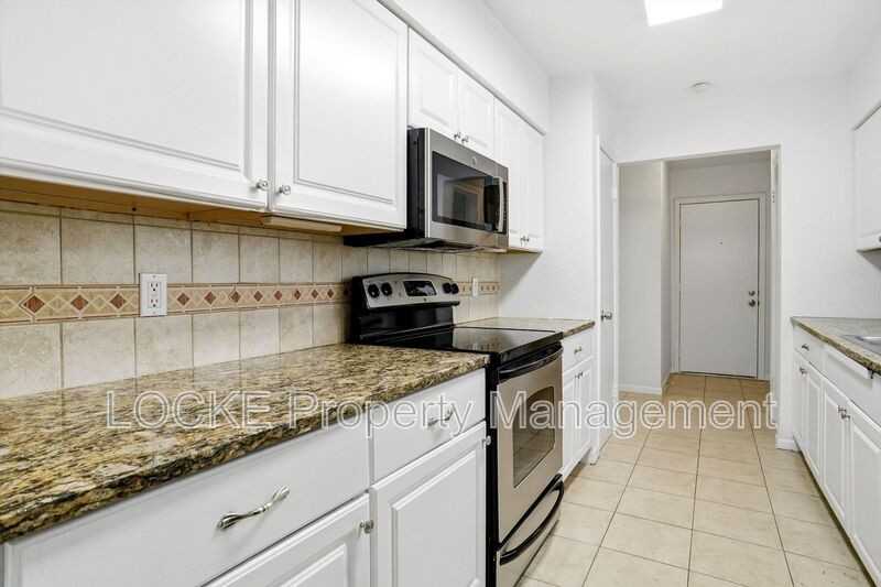 924 Wisteria Way - Photo 3 of 15