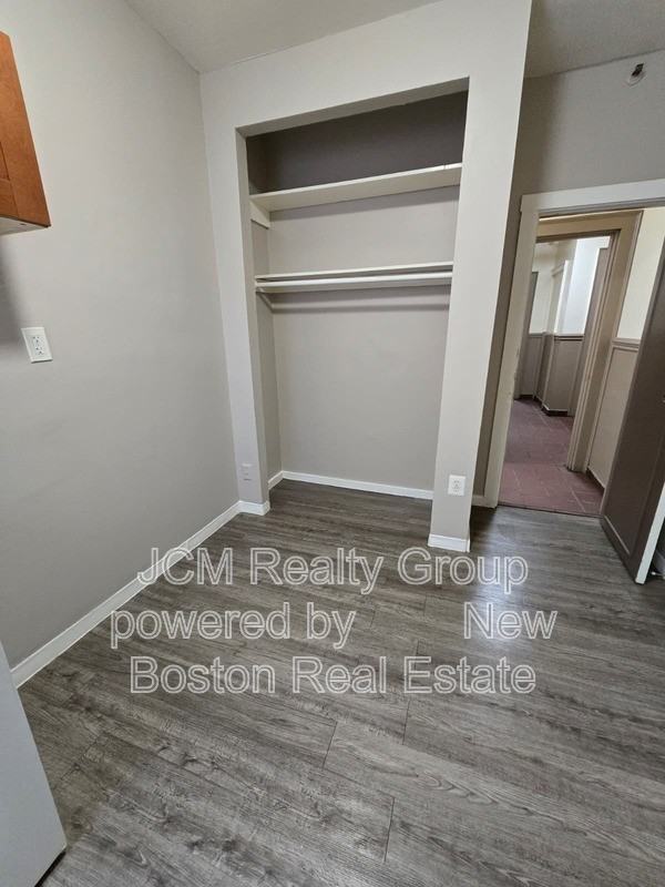 191 Green St #121 - Photo 6 of 9