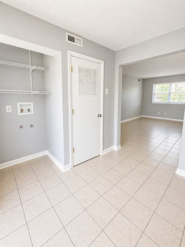 401 N Main St #6A - Photo 5 of 11