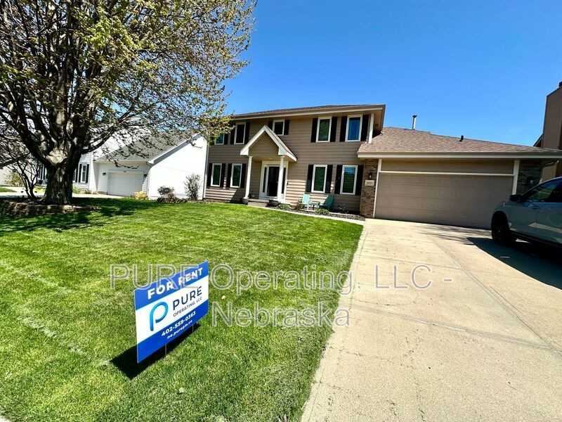 4909 N 142nd St - Photo 3 of 50