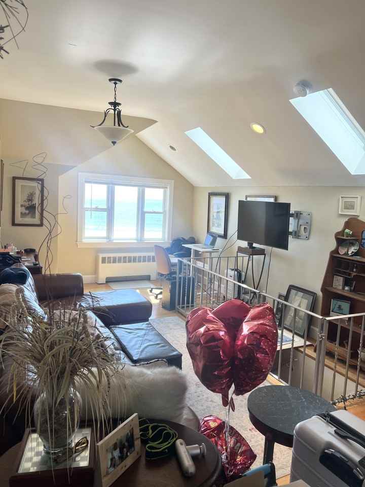 77 Lynn Shore Dr #3 - Photo 6 of 18