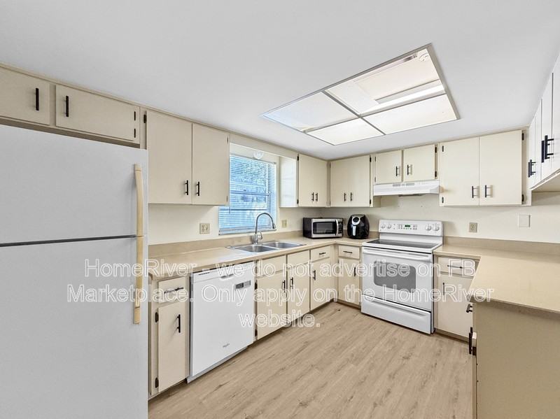 781 Night Owl Ln - Photo 7 of 22