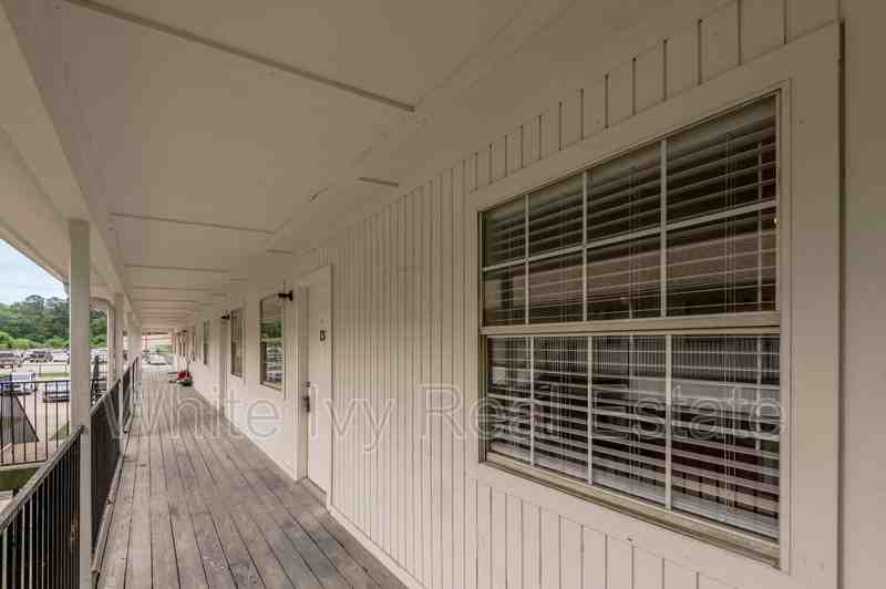 600 Palm St #13 - Photo 4 of 23