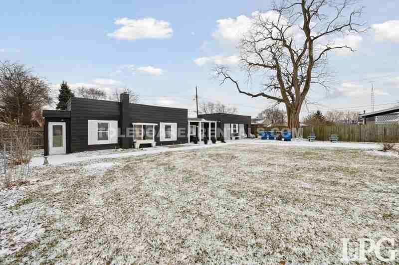 2129 Nevada St - Photo 2 of 22