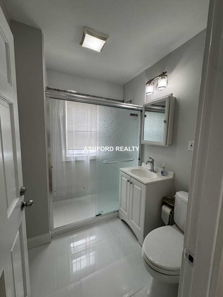 Chester Rd #1 - Photo 5 of 10