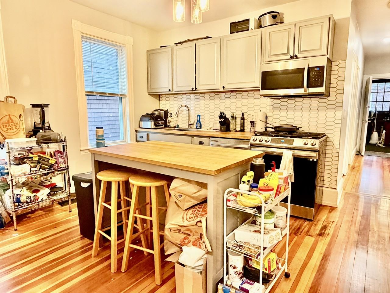 56 Mansfield St #2 - Photo 4 of 18