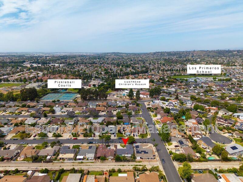 1272 Milligan Dr - Photo 4 of 5