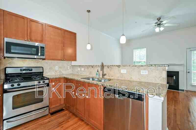 1915 Sterling Oaks Cir Ne - Photo 5 of 15