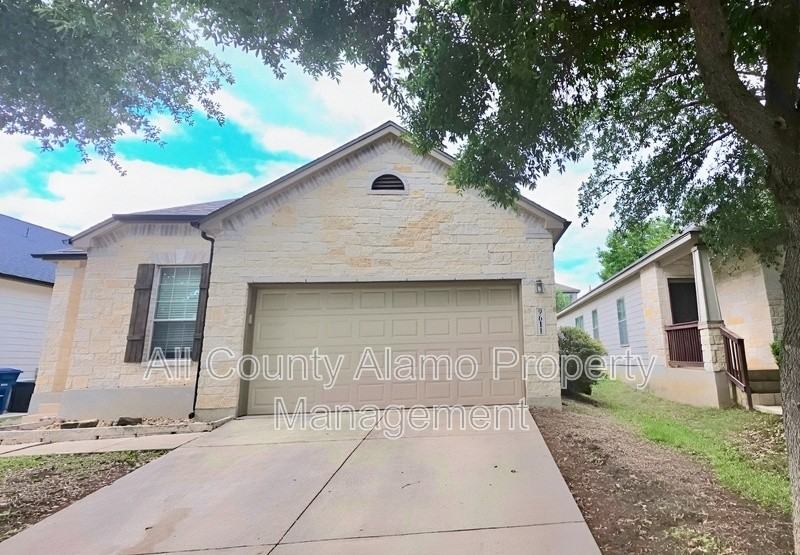 9611 Nueces Cyn - Photo 2 of 22