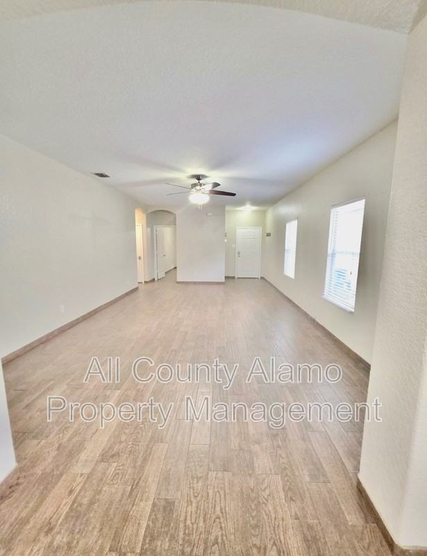 9611 Nueces Cyn - Photo 4 of 22