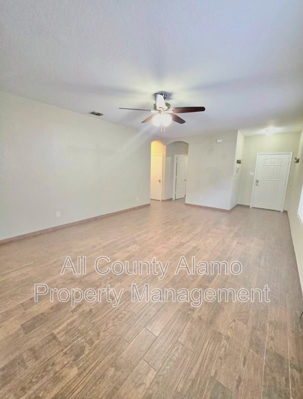 9611 Nueces Cyn - Photo 5 of 22