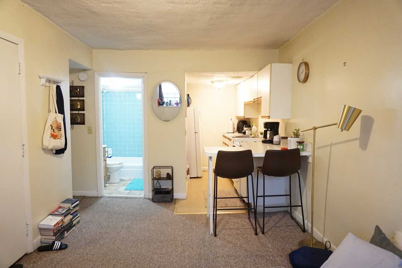 Commonwealth Ave. & Fuller #A - Photo 3 of 7