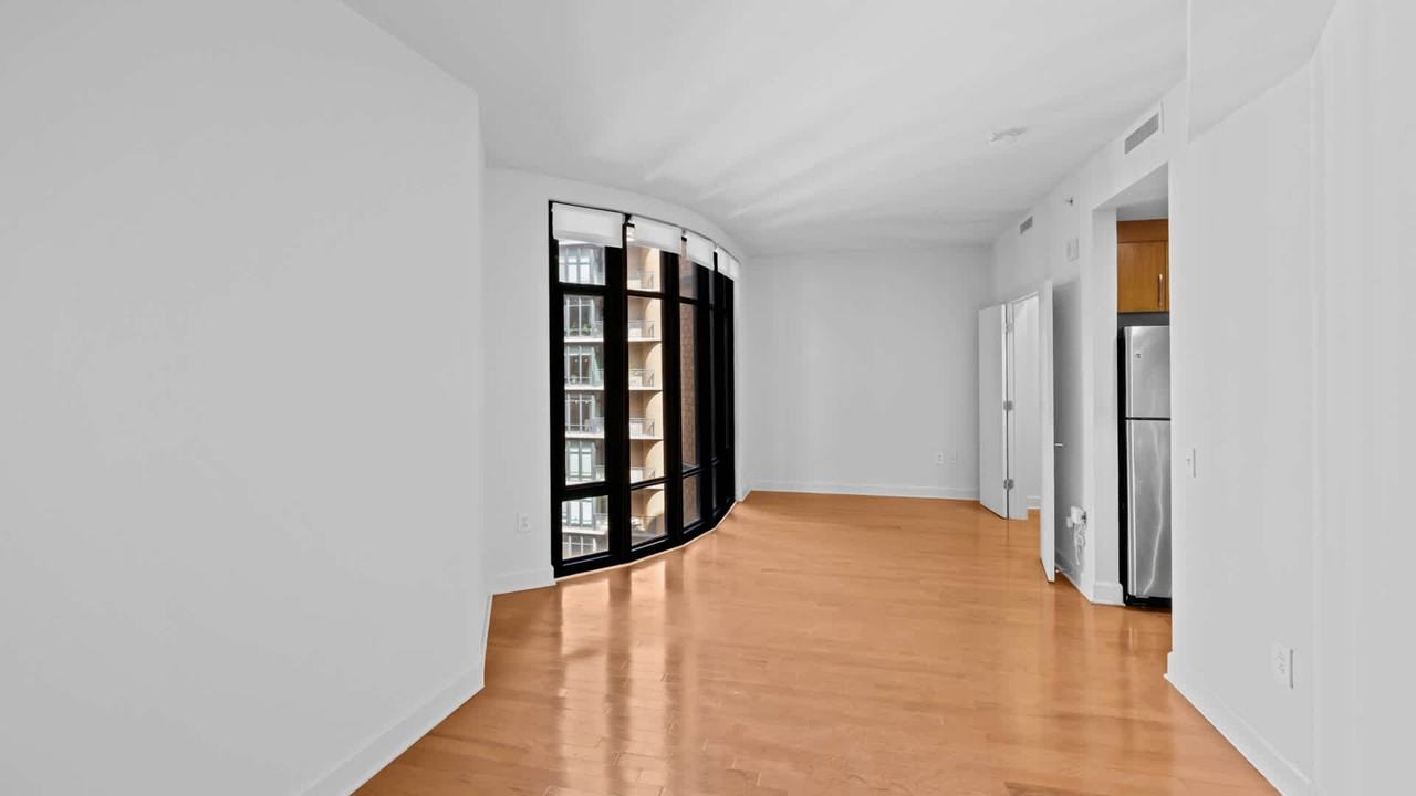 425 Mass - Photo 3 of 50