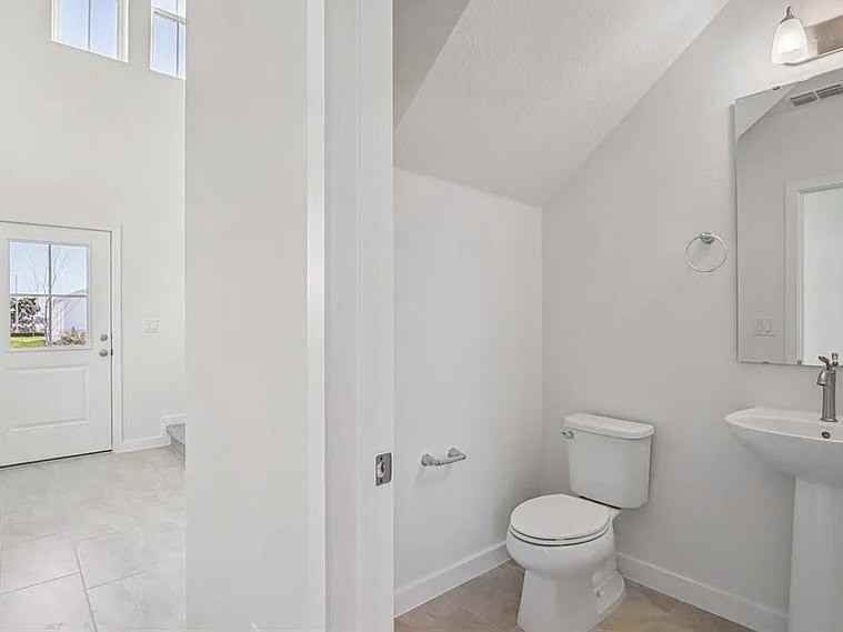 628 Lake Dexter Cir #NA - Photo 4 of 19