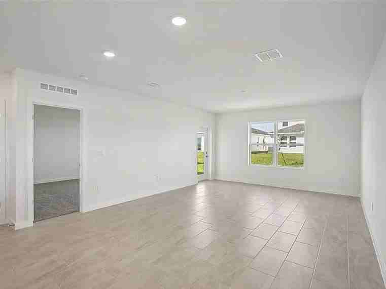 628 Lake Dexter Cir #NA - Photo 5 of 19