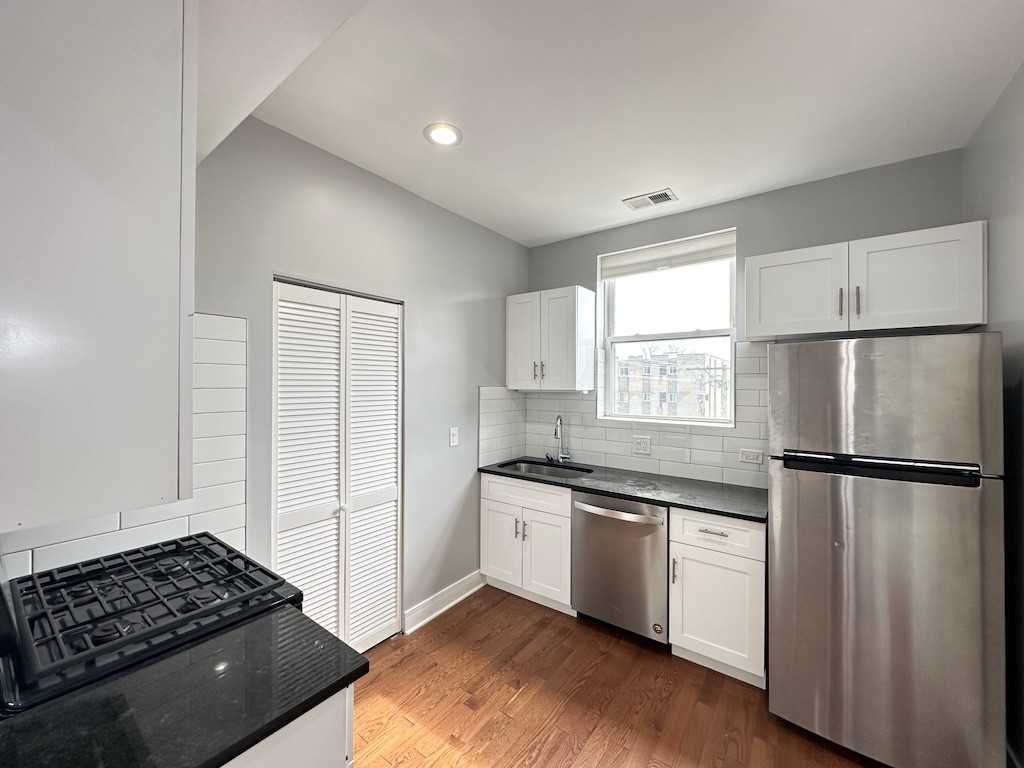 1147 W Lunt Ave #10Q - Photo 3 of 20