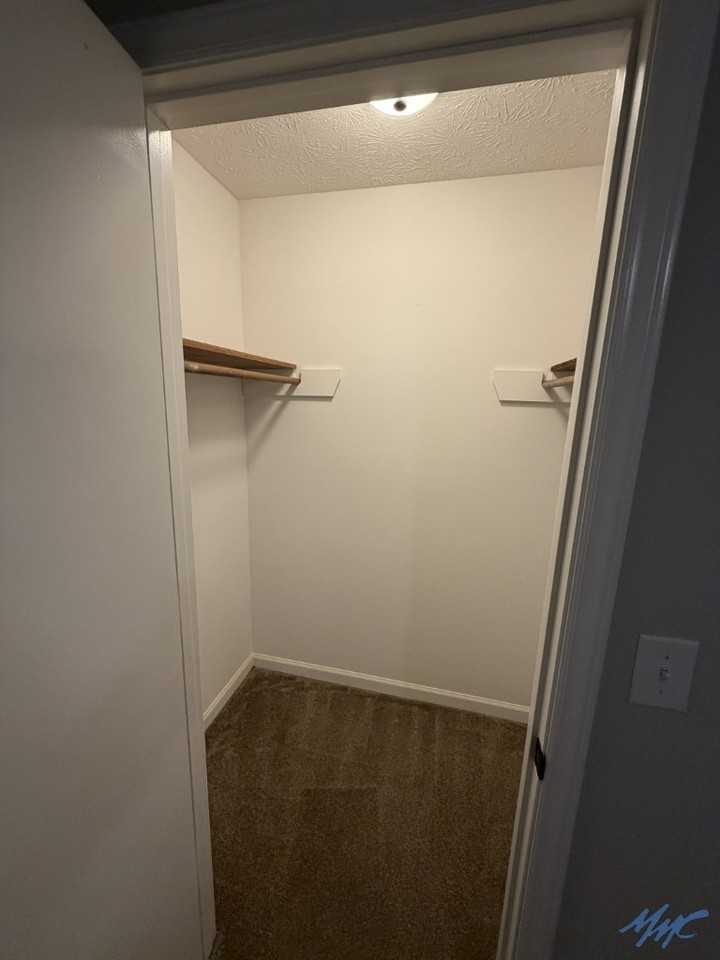 1220 Hamilton Dr - Photo 5 of 16