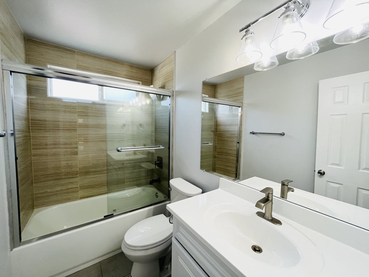125 S Avenue 53 #24 - Photo 5 of 12