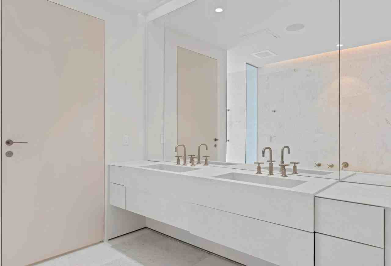 200 Arkona Ct #401 - Photo 4 of 12